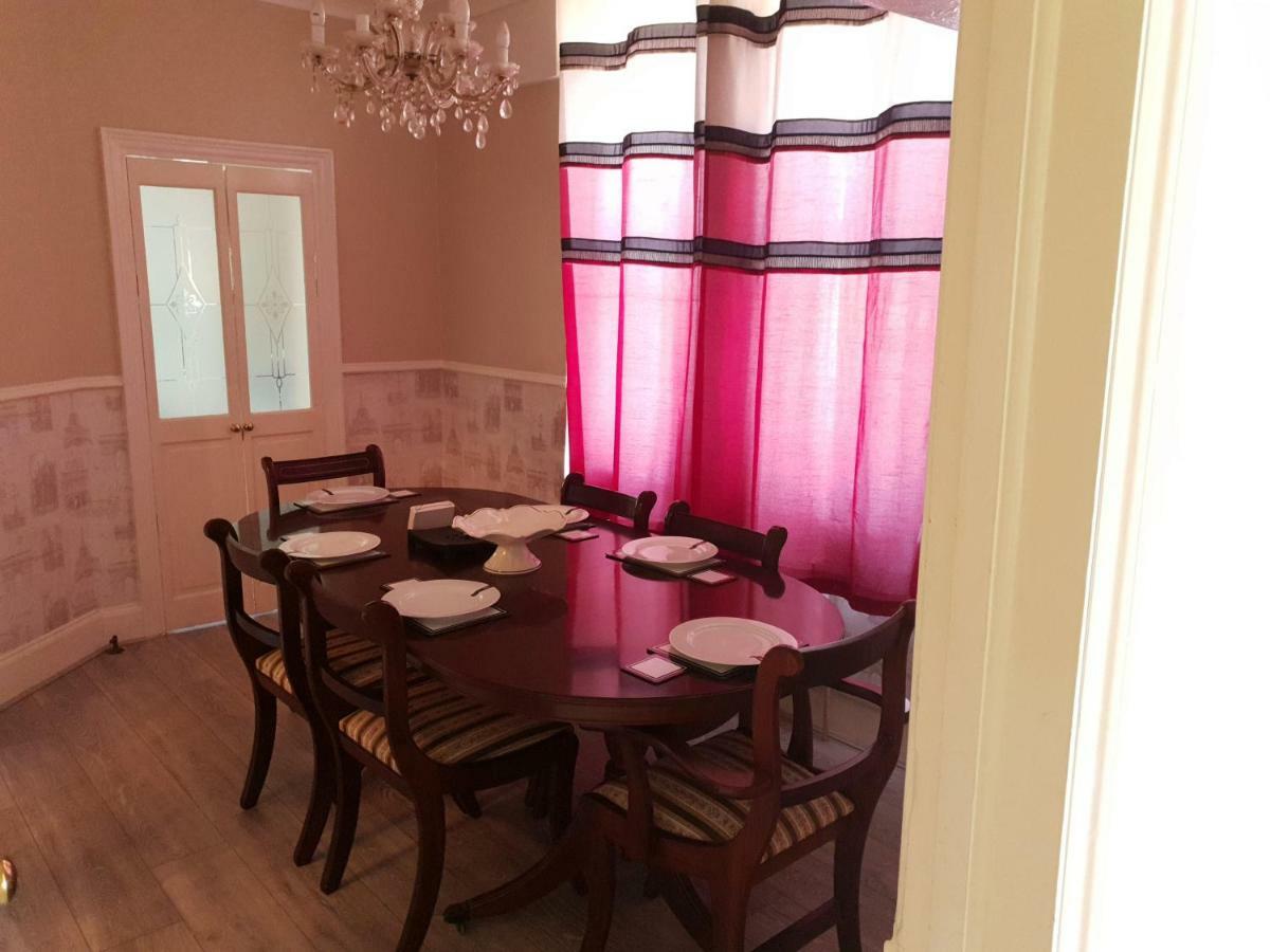 Grandeur Holiday Home, With Free Parking Clacton-on-Sea Exterior foto
